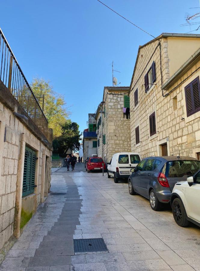 Studio Apt Orchard On Rokova St - 5 Min Walk To The Old Town Of سبليت المظهر الخارجي الصورة